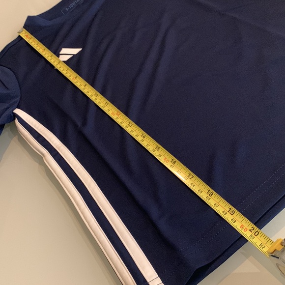 Adidas Tabela 23 soccer jersey - size S (9-10Y) - Picture 4 of 12